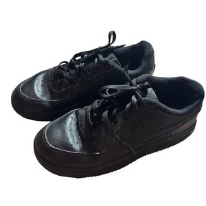 All Black Nike Kids Size 2.5Y